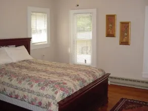 Elegant Ren victorianske Lake Home, 3. 5 Acres & 350 Frontage - Image 4