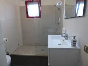 Newly renovated, cozy cottage in a quiet residential area: 350 meters to the sea - Image 2