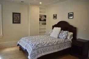 Modern amenities in Historic Federal Style Home, steps from Downtown Brandon - Image 4