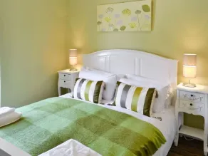 Quirky Self Catering Accomodation in West Burton - Image 4