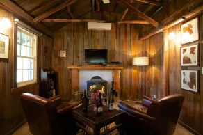 Historic Miners Cottage on Howqua River - Image 2
