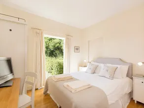 2 Schlafzimmer Unterkunft in Clopton, near Kettering - Image 4
