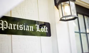 Quaint Parisian style loft, located on National Registered Historical Property - Image 4
