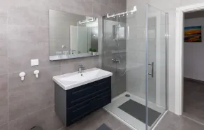 2 bedroom cozy apartment in Opuzen - Image 3