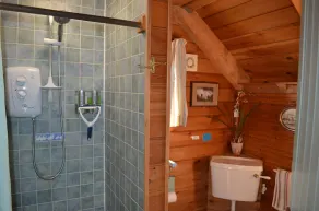 Enys Boathouse - en unik og quirky ferie lad i hjertet af det landlige Cornwall - Image 3