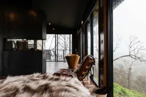 Sleep on top of the world. One of our very best villas. - Image 3