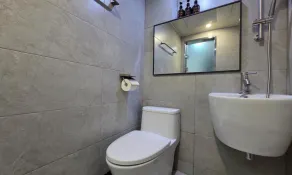 T hotel - Image 5