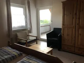 Vacation apartment for 4 people with balcony and view of the vineyards - Image 5
