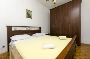 House Fanita - Image 4
