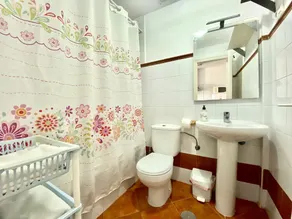 3 person apartment, stunning views - Image 2