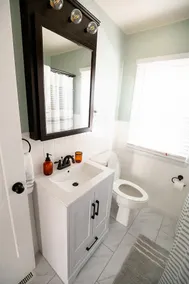2BD, 1BA Home. 5-10 Minutes to ANYWHERE in JCMO! - Image 2