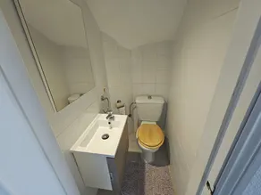 Maison de ville avec WIFI à distance de marche de la plage - Image 2