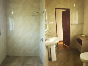 A Spacious Beachfront Villa With A Pool For 8 People In A Prime Location - Image 4