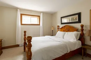 The Mont-Tremblant Hideaway by InstantSuites - Image 4