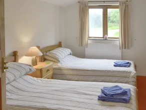 3 bedroom accommodation in St Gennys, Bude - Image 5