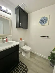 WELCOME TO HUEY DUCK HOUSE-A!  3BR & 2BA SLEEP-8 - Image 4