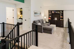 Private Lakehouse getaway with all modern comforts - Image 2