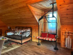 The Loft at Bearpen Mountain--Ski, Hike, Snowmobile! - Image 4