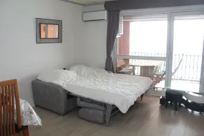 Stunning apartment face to the sea - Image 2