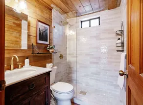 HUGE VIEWS, 10 min. to Blue Ridge, Spa Bathrooms, Hot Tub, Fire Pit, Arcade Game - Image 4