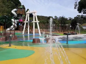 Acerage Estate, Large Groups, River Access + Pets - Image 4