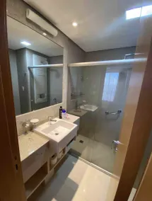 Um Flat Dentro de um Hotel de Luxo Localizado Próximo aos Grandes Shoppings - Image 3