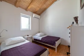 House Panorama - Image 5