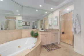 14. FL Indigo East, Luxury Gulf Front CORNER, 3BR / 4BA + Den - 2312 Sq Ft - Image 3