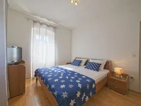 Two bedroom apartment with terrace and sea view Postira, Brač (A-11582-a) - Image 3