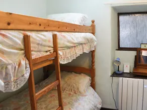 2 bedroom accommodation in Llanrwst - Image 5