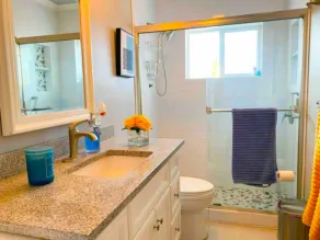 Beautiful New Family Home in West Side Of Town - Image 3