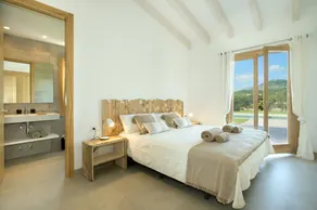 Owl Booking Villa Mir - Luxury Retreat - Image 5
