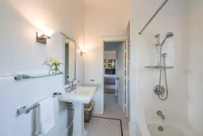 3 bd 2 ba Vineyard View Farmhouse close to downtown St. Helena Permit PL24-006 - Image 3