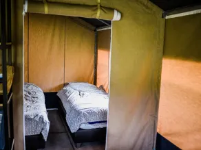 Fine safari tent in a holiday park - Image 3