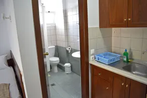 Galanis Studios and Apartments - Image 2