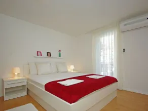 Lejlighed i en drøm beliggenhed lige ved stranden! - Image 3