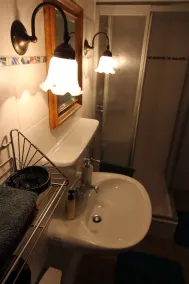 NYHET: \"Die kleine Burg\", slottbar, infraröd stuga, snabb WiFi, - Image 2