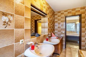 Vacation apartment, 52 sqm, 1 bedroom, 1 living/bedroom, max. 4 persons - Image 4