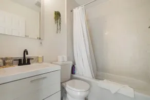 Charming 2BR 1Bath SofaBed with Mountain Sunset and Ocean Views - Image 3