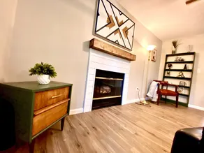 -The Wonder at Woodcreek-<br>Top neighborhood!<br>Near all amenities!<br>Near hospitals! - Image 2