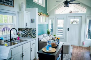 Tiny House w/loft by the Renaissance Festival - Image 3