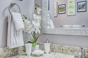 Entire renovated condo in gated community for you - Image 4