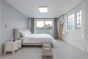 Chuncheon Happysday Pet-Friendly Pension - Image 3