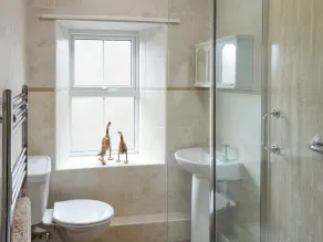 3 bedroom accommodation in Wooler - Image 3