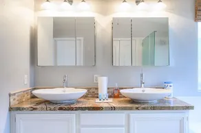 Luxurious Pool Home mins from LV Strip! - Image 4