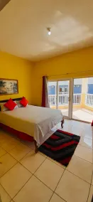 Near Ocho Rios/AC/Balcony/Hot Water/Quiet/1 Bed/10A - Image 3
