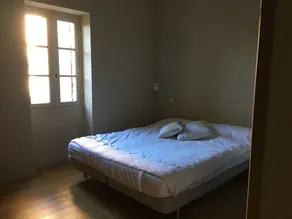 traditionelles Steindorfhaus - Image 3