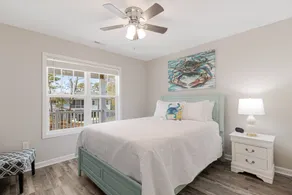 Gorgeous Home with Opt Heated Private Pool - Dog Friendly -6 Seater Golf Cart Included W/ Parking - Image 4