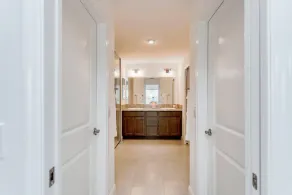 Executive Golf Course across the street! King, 2 Queens, Queen sofa, Pets ok! - Image 3