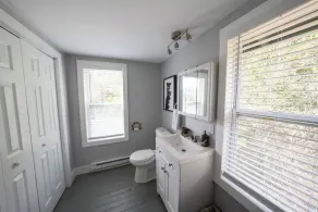 Cozy 3 Bedroom Cabin in the Adirondack Foothills - Image 2